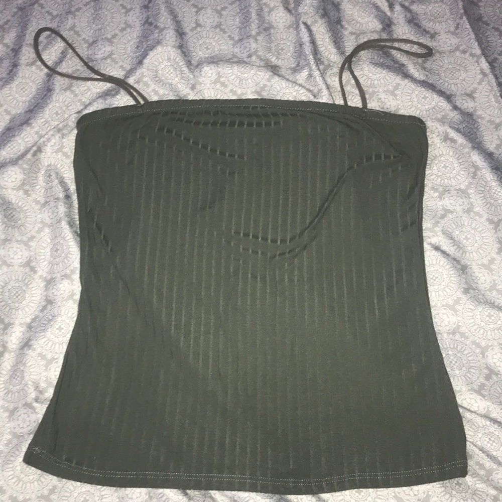 Very cute y2k olive green top!!